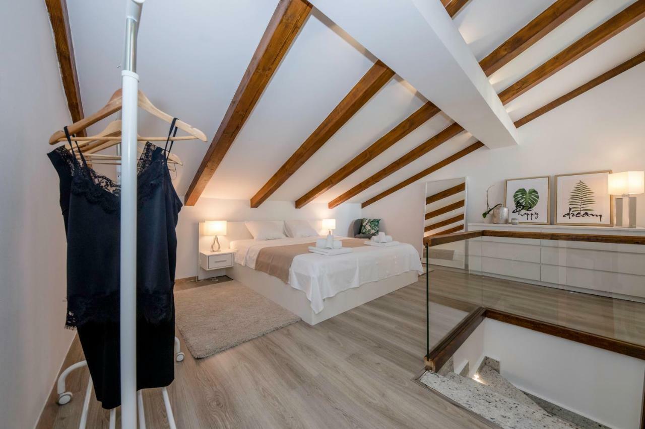 Villa Bella Banjol Εξωτερικό φωτογραφία