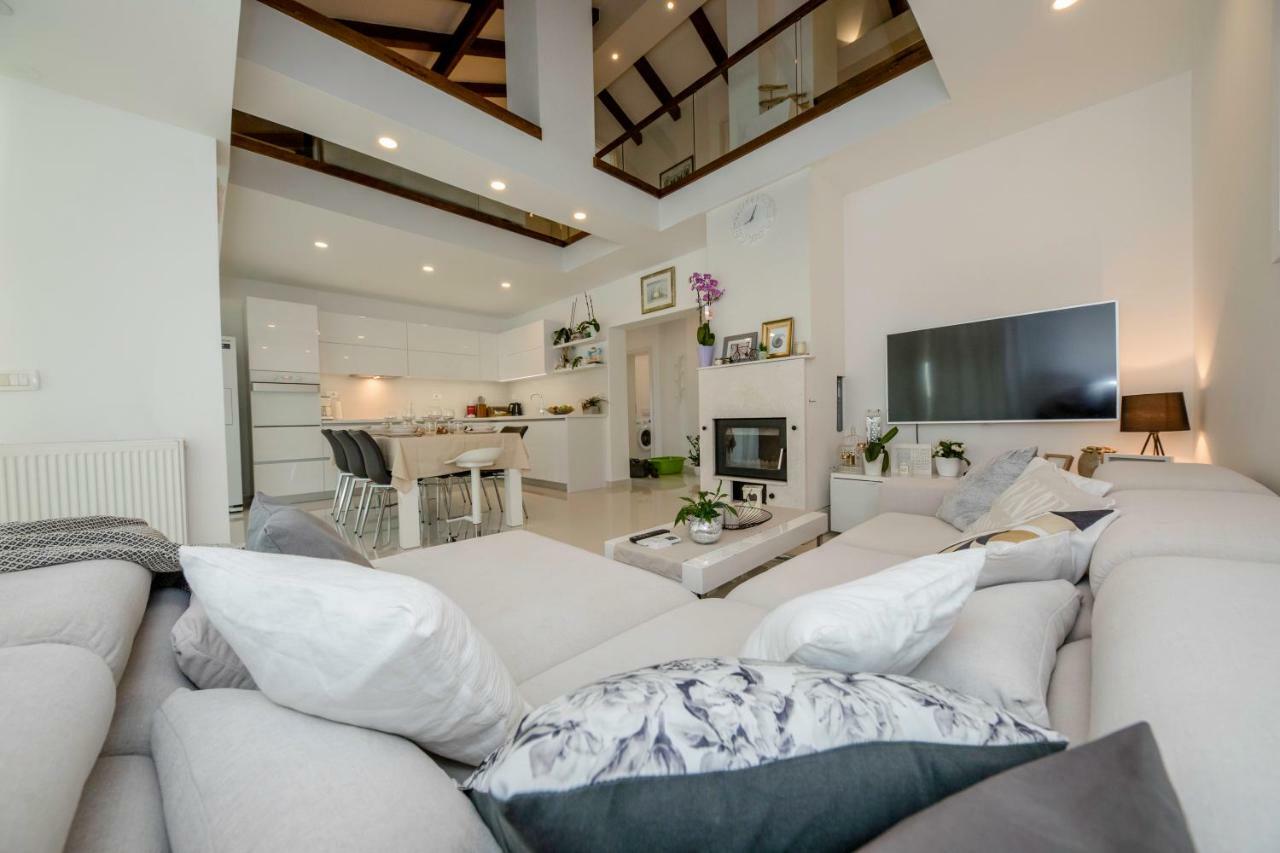 Villa Bella Banjol Εξωτερικό φωτογραφία