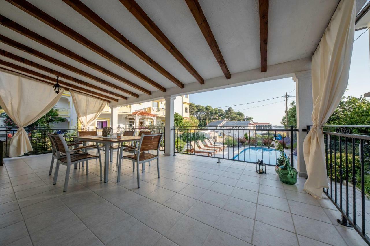 Villa Bella Banjol Εξωτερικό φωτογραφία